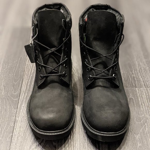 Timberland Basic 6" Boot - Picture 2 of 9